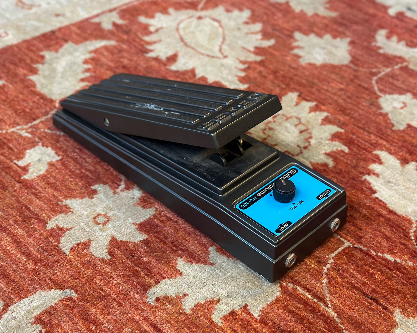 BOSS FV-100 Guitar Volume