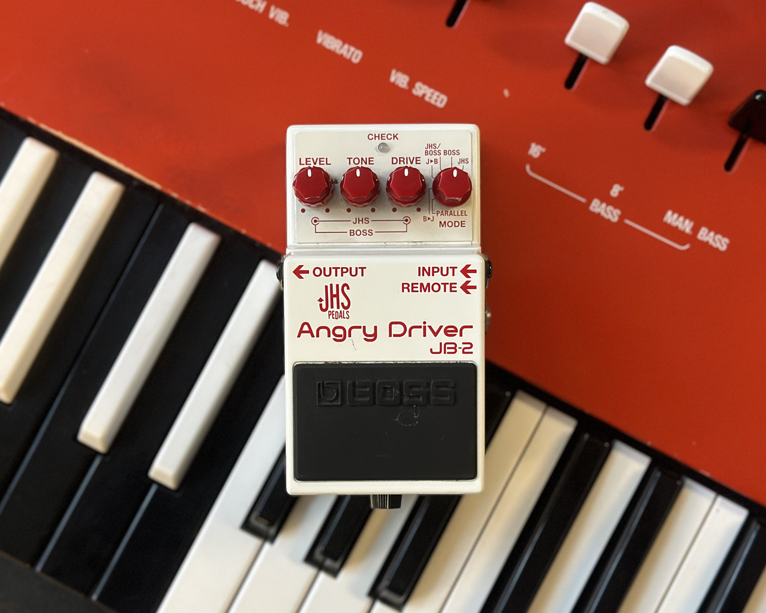 BOSS JB-2 Angry Driver – Found Sound