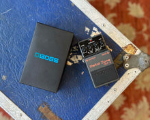 Load image into Gallery viewer, BOSS MT-2 Metal Zone - Made in Taiwan
