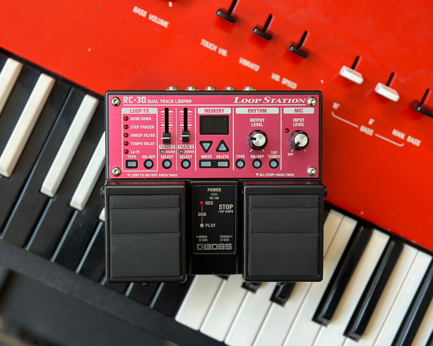 BOSS RC-30 Loop Station – Found Sound