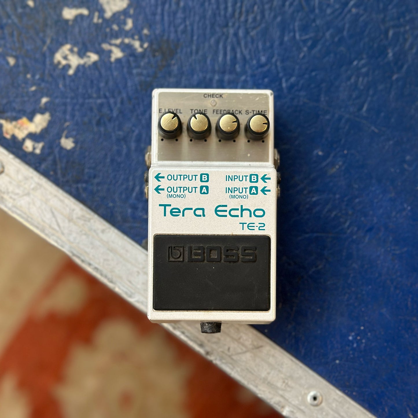 BOSS TE-2 Tera Echo