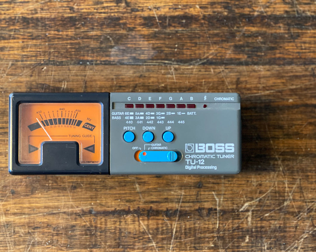 BOSS TU-12 Chromatic Tuner