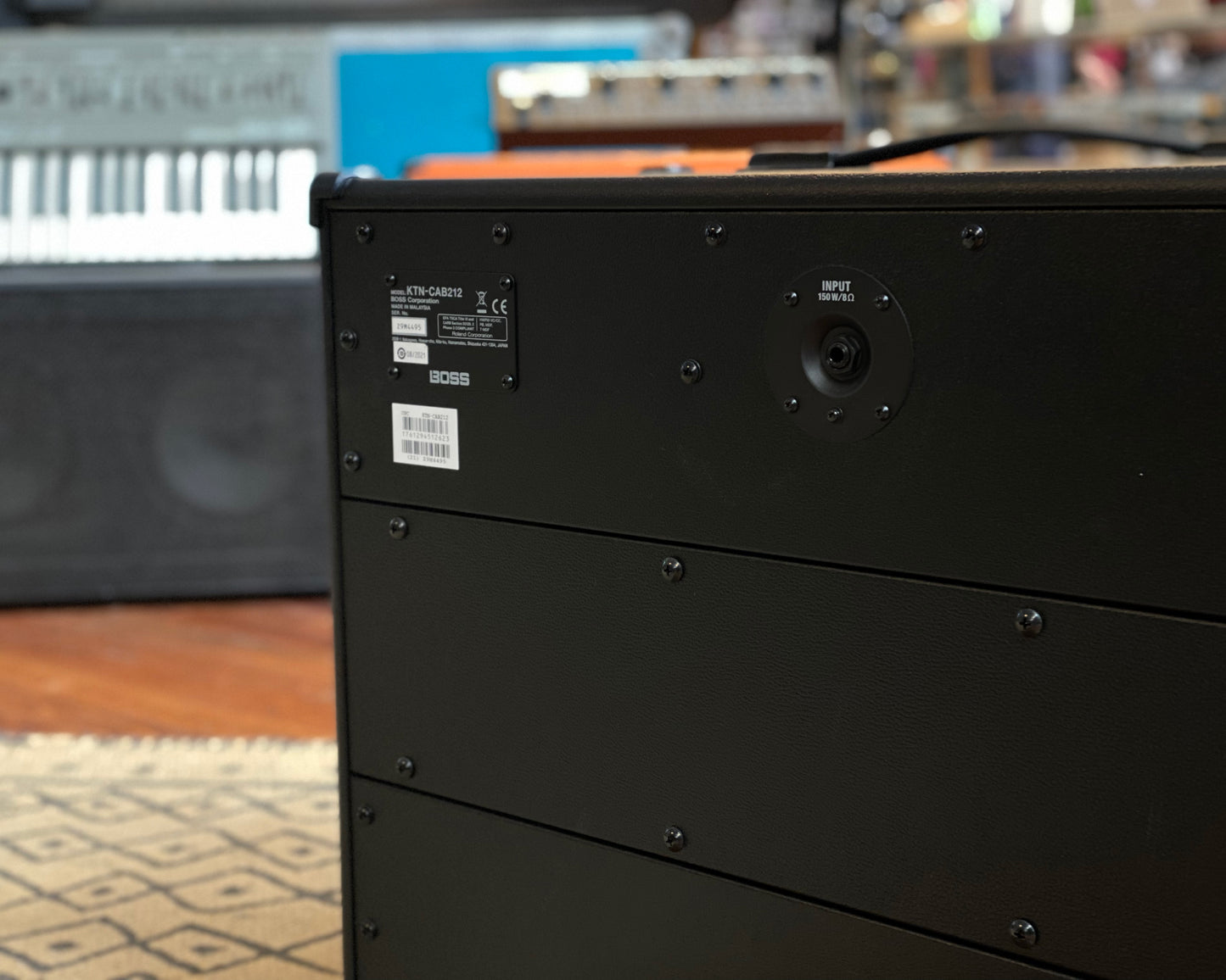 BOSS KATANA 150 Watt 2x12" 8Ω Cabinet