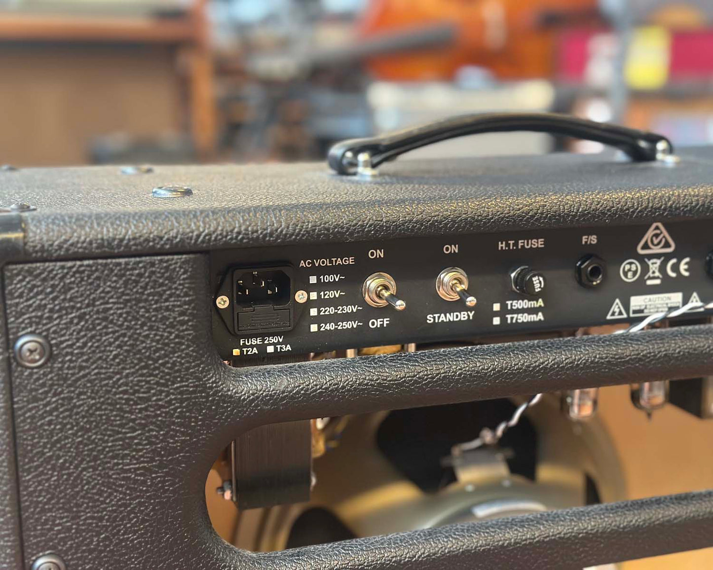 Bad Cat Cub 15r USA Player Series 15-Watt 1x12" Guitar Combo