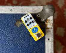 Load image into Gallery viewer, Bananana Effects Abracadabra
