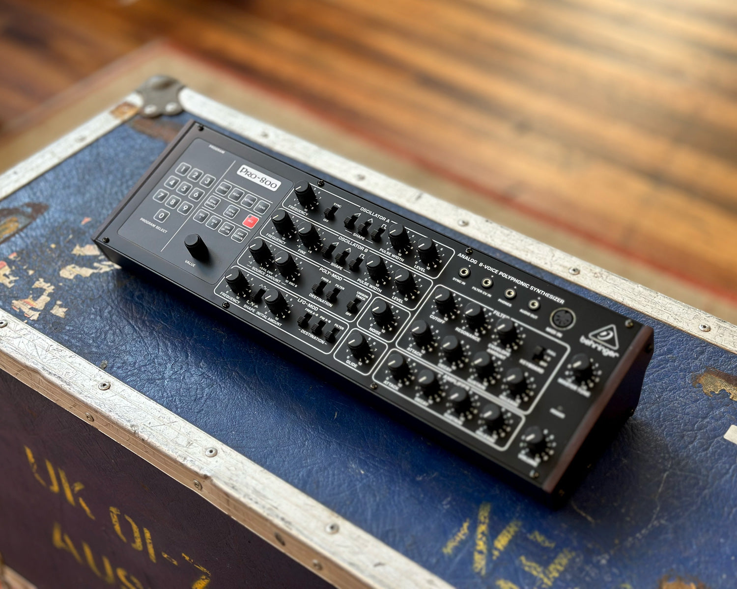 Behringer Pro-800 美品 実質Prophet-5 値下げ！ Behringer Pro-800 美品 実質Prophet-5 どうやらあの「Prophet-5