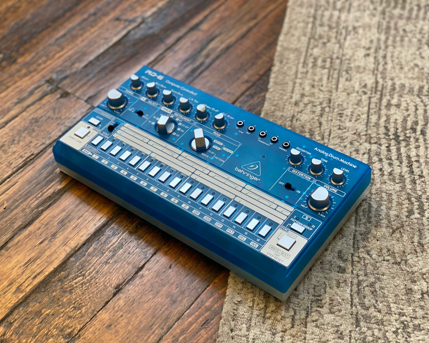 Behringer RD-6 BB Analog Drum Machine – Found Sound