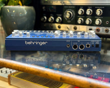 Load image into Gallery viewer, Behringer TD-3 BU Analog Bass Line Synth
