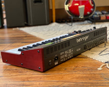 Load image into Gallery viewer, Behringer VC340 Analog Vocoder
