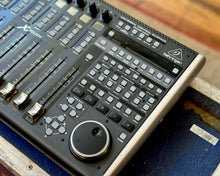 Load image into Gallery viewer, Behringer X-TOUCH Universal Control Surface
