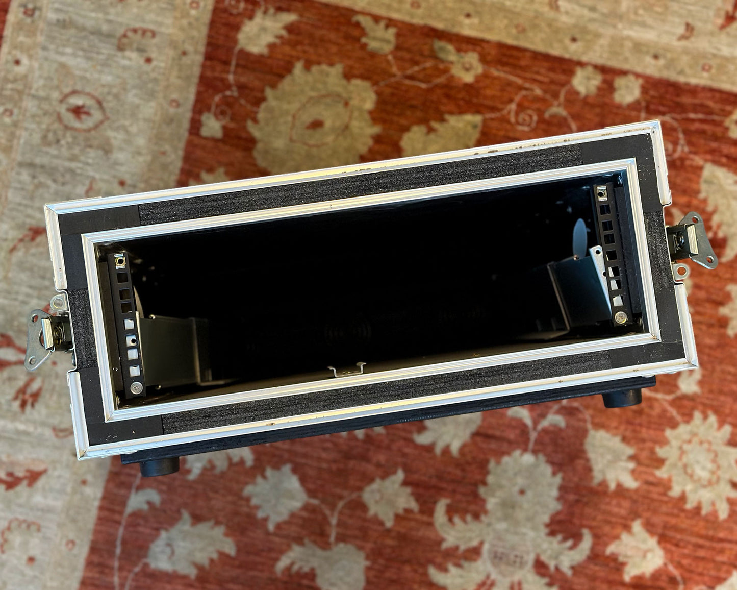 Blue Cat Case Company Rack Road Case w/ Fan Ports