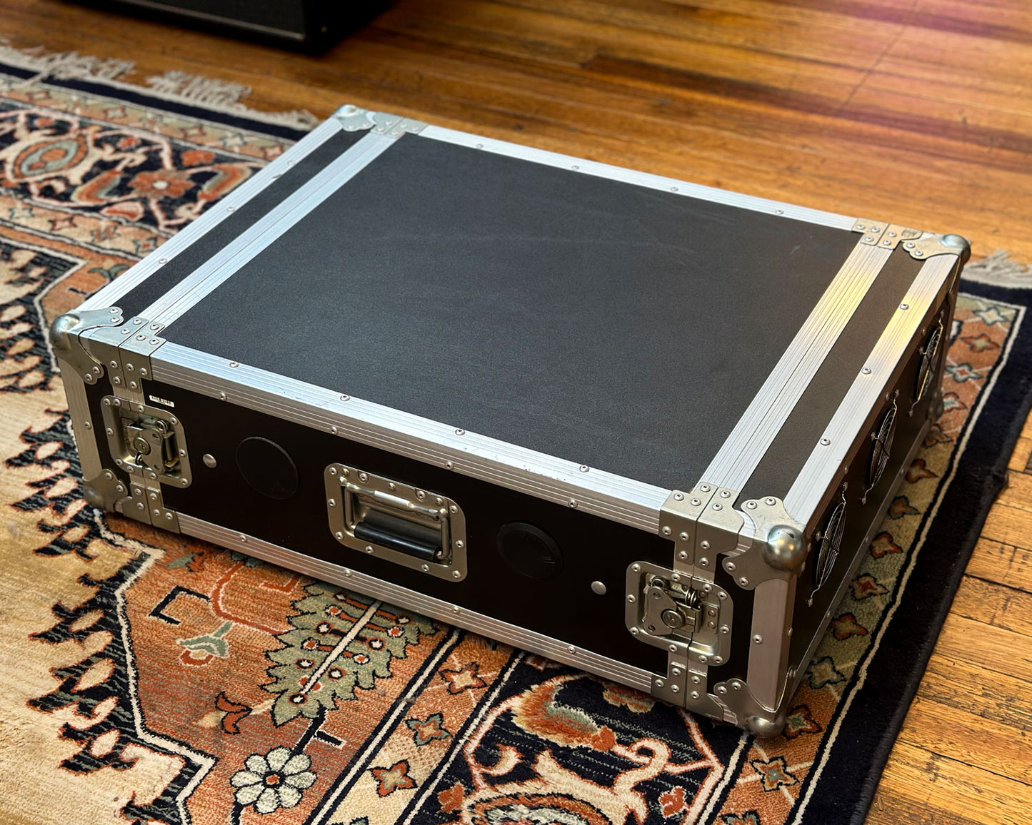 Blue Cat Case Company Rack Road Case w/ Fan Ports
