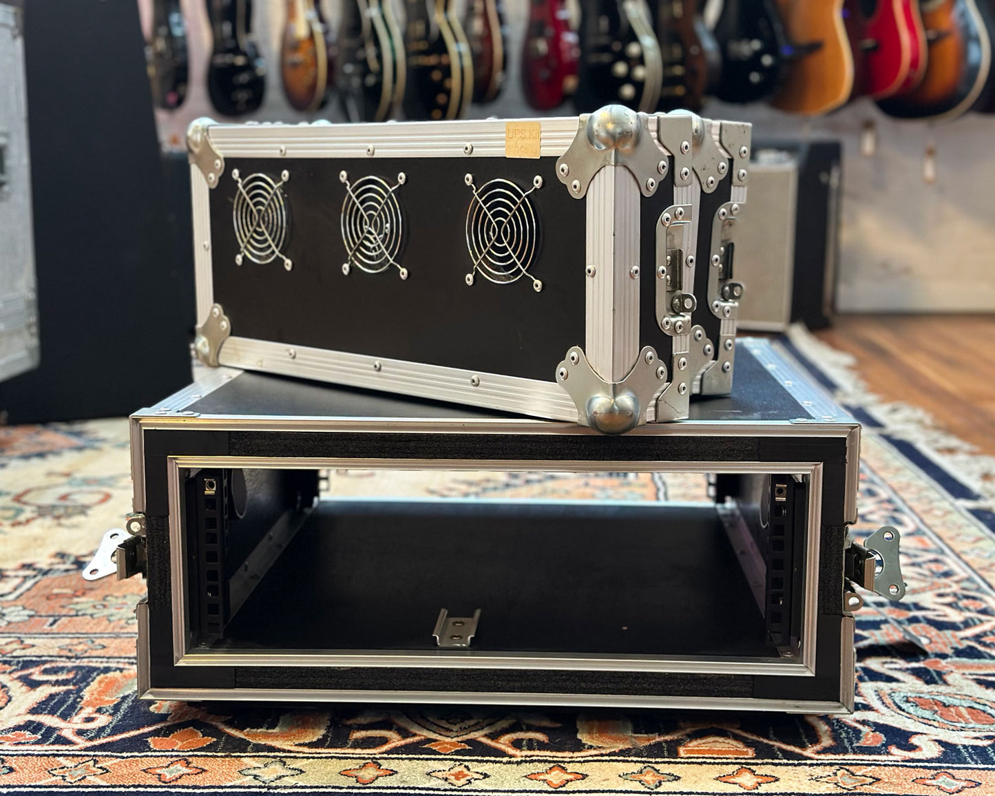 Blue Cat Case Company Rack Road Case w/ Fan Ports