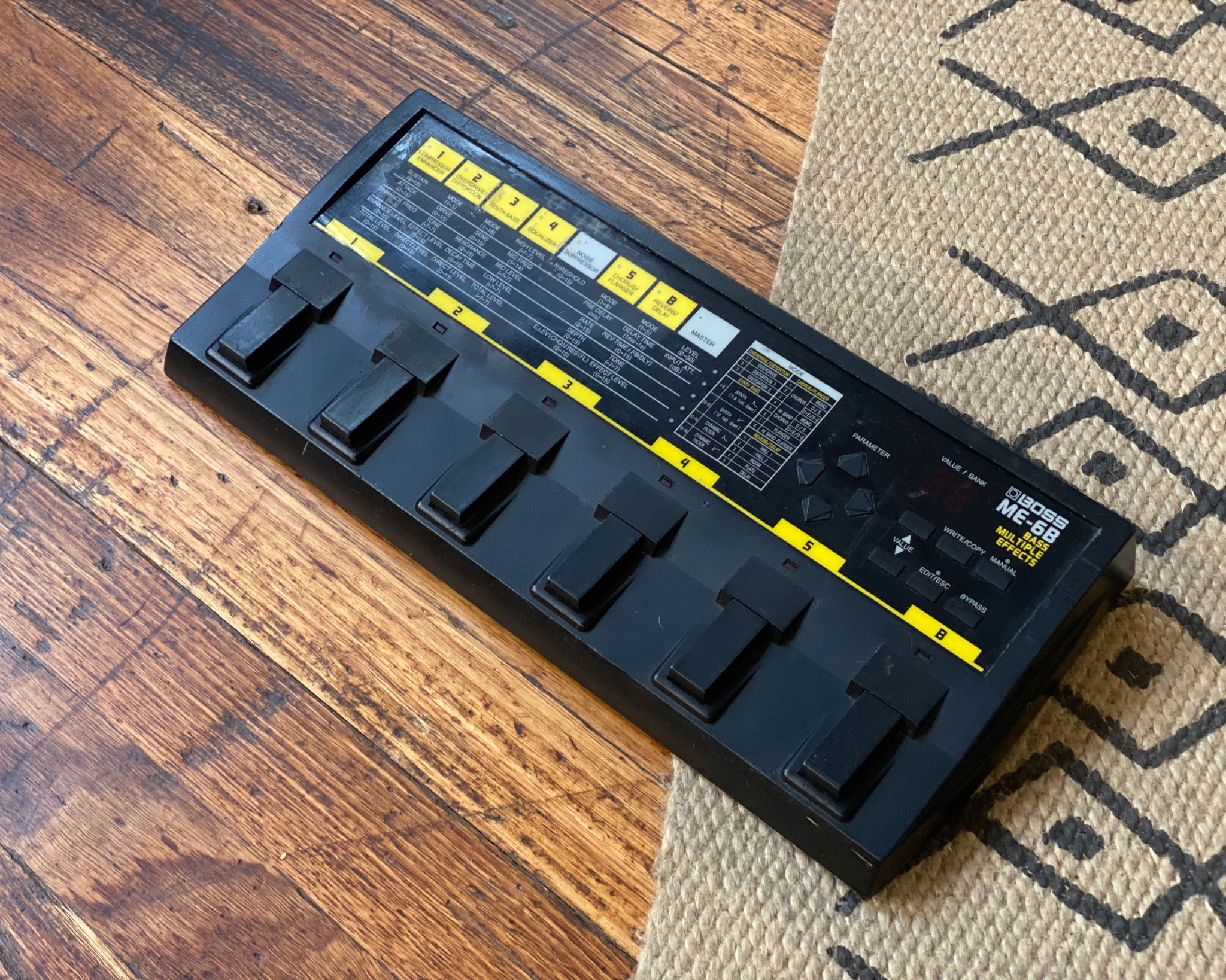 BOSS ME-6B Bass Multiple Effects Processor – Found Sound