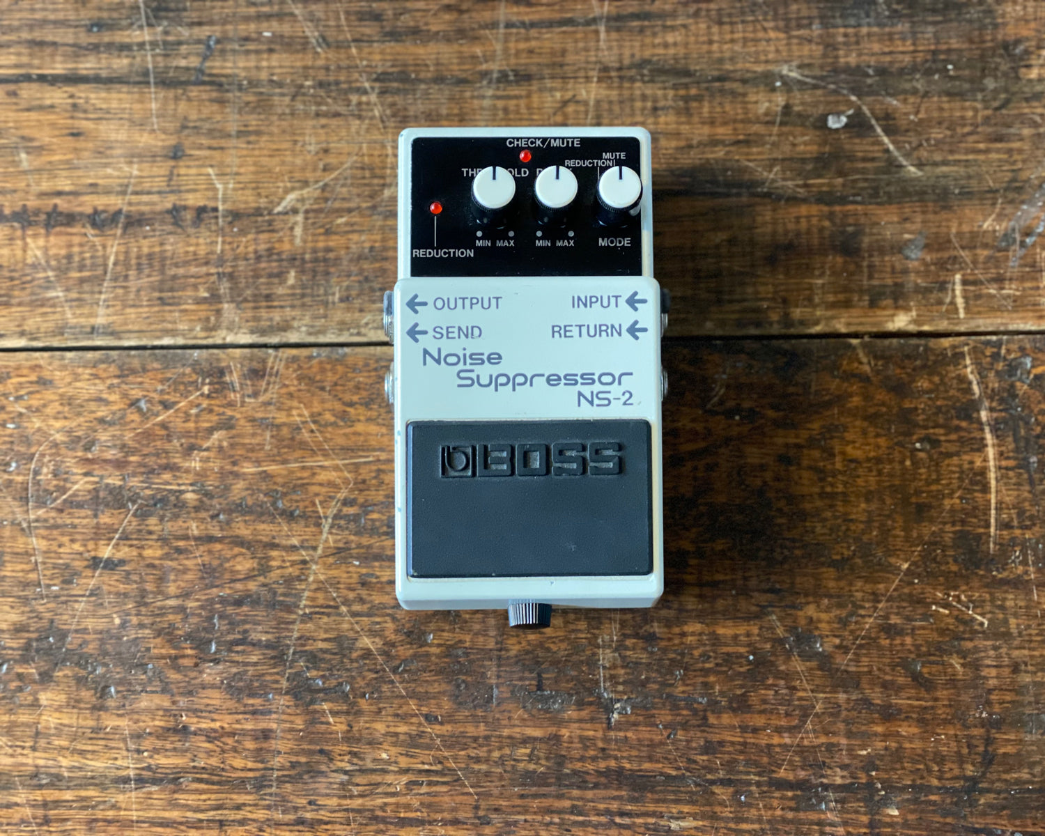 【早い者勝ち】BOSS NS-2 Noise Suppressor Boss NS-2 Noise Suppressor Pedal | Sweetwater