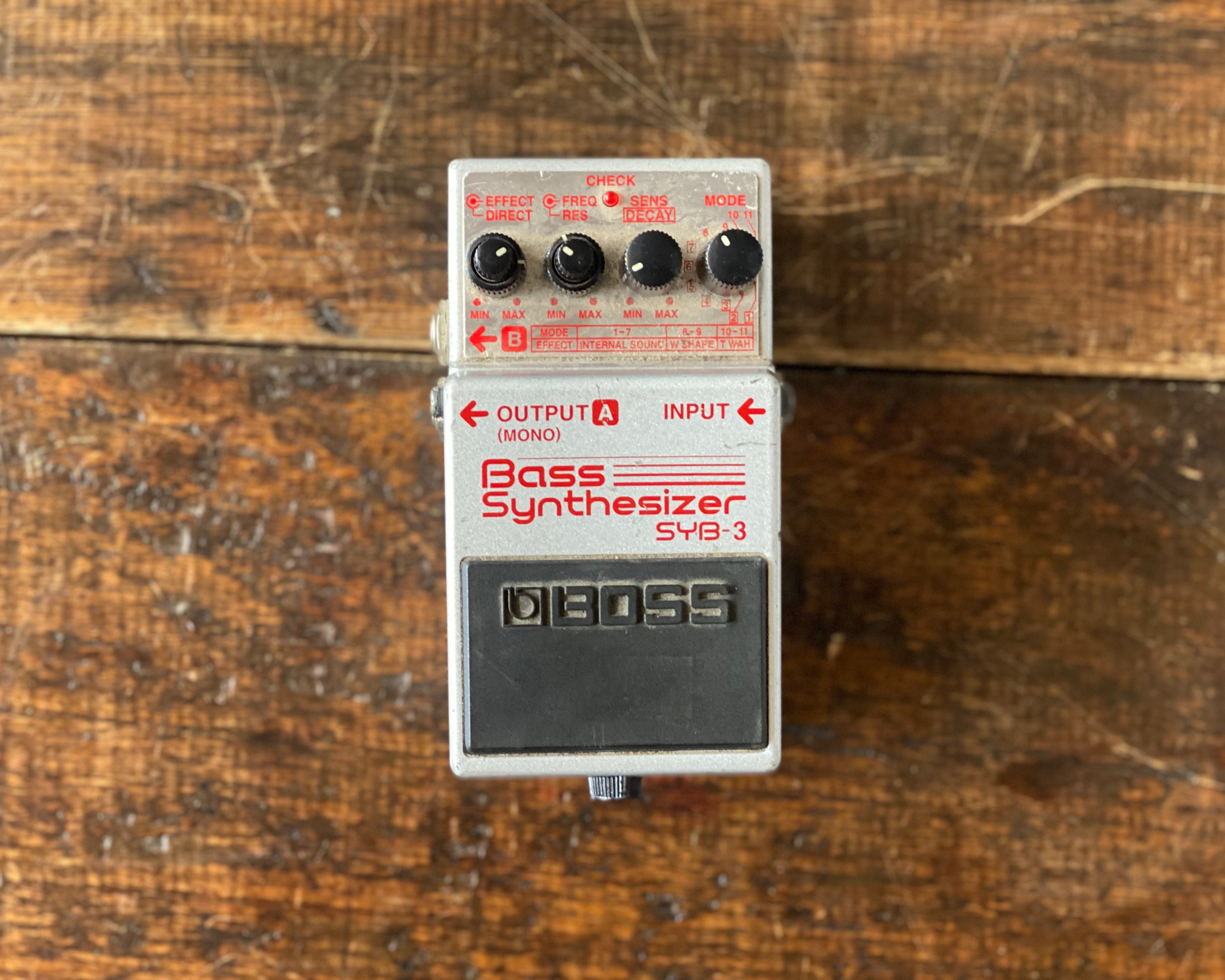 ベース BOSS SYB-3 BASS SYNTHESIZER BOSS - SYB-3 | Bass Synthesizer