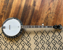 Load image into Gallery viewer, Bourbon Street 5 String Banjo
