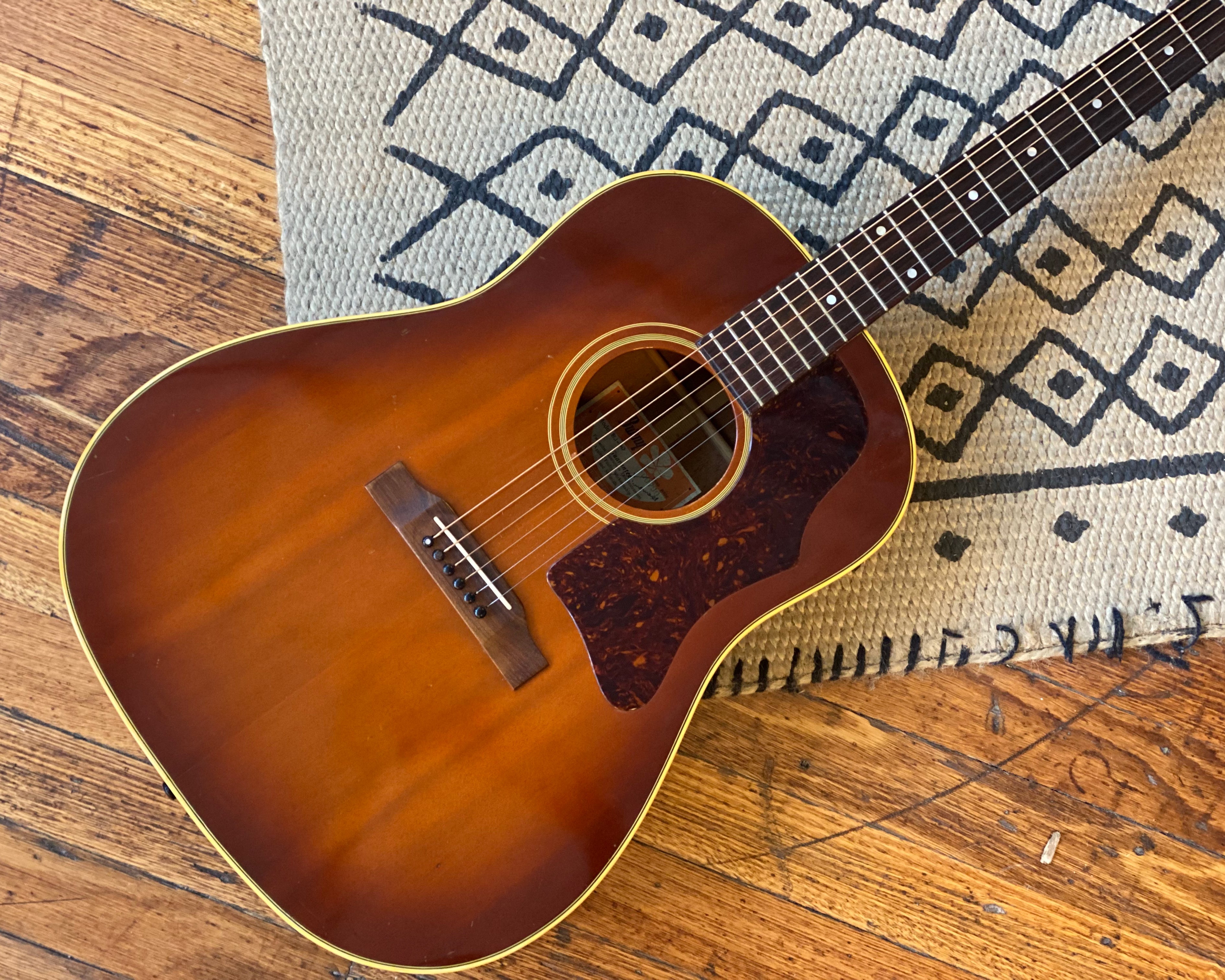 Burny BJ 60 - J45/Texan-Style Slope Shoulder w/ HSC