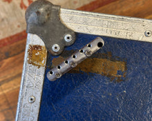 Load image into Gallery viewer, Callaham Rolled Steel Tremolo Block
