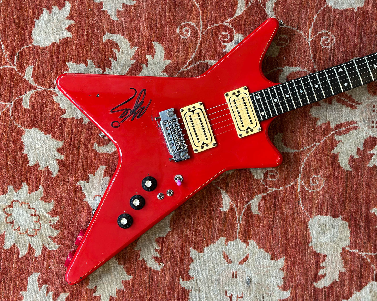 1980s Carvin V220 Hardtail Electric Guitar