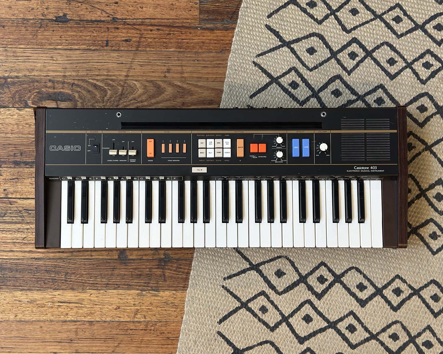 Casio Casiotone 403 – Found Sound