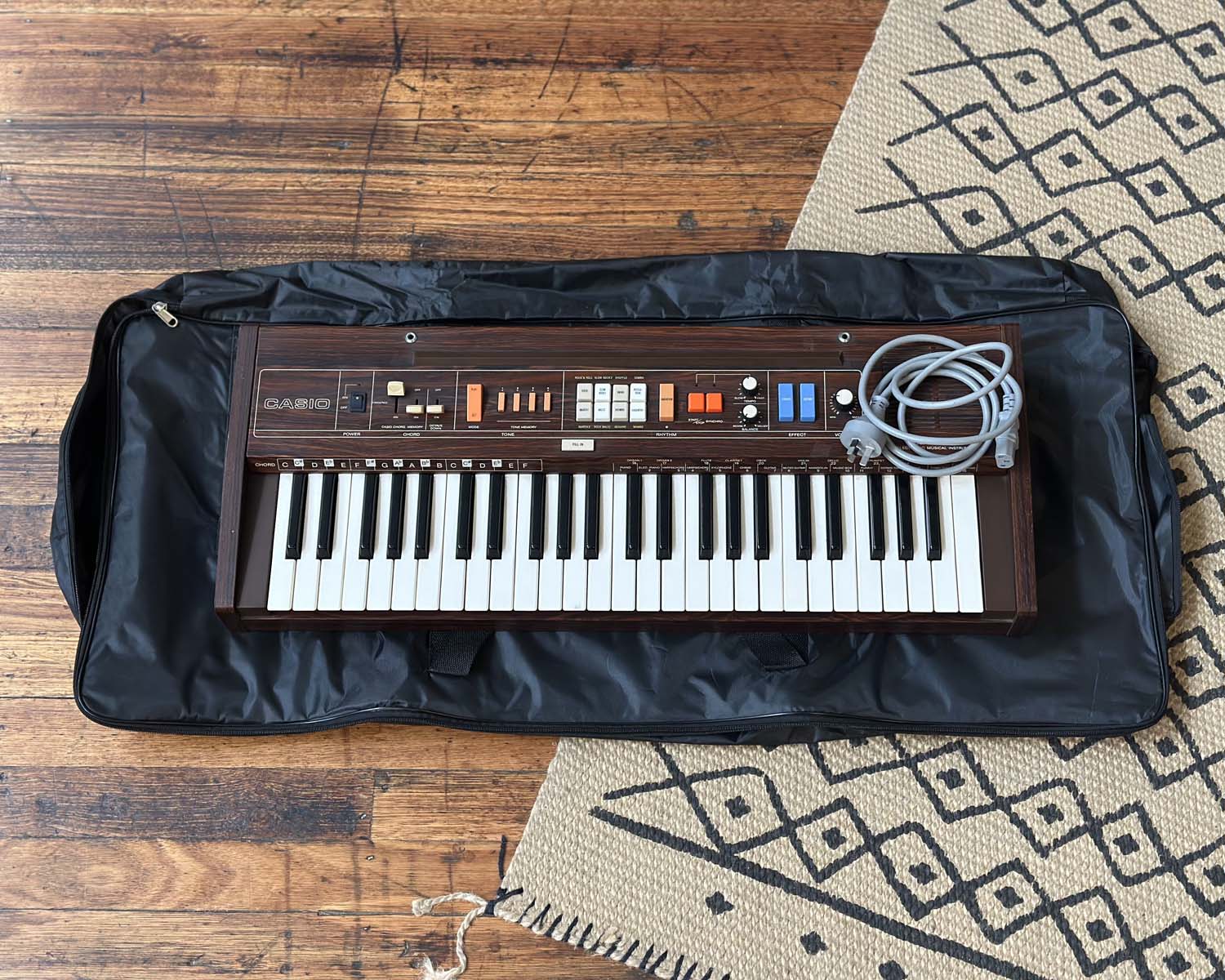Casio Casiotone 403 – Found Sound