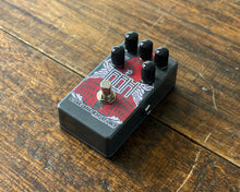 Load image into Gallery viewer, Catalinbread Rah
