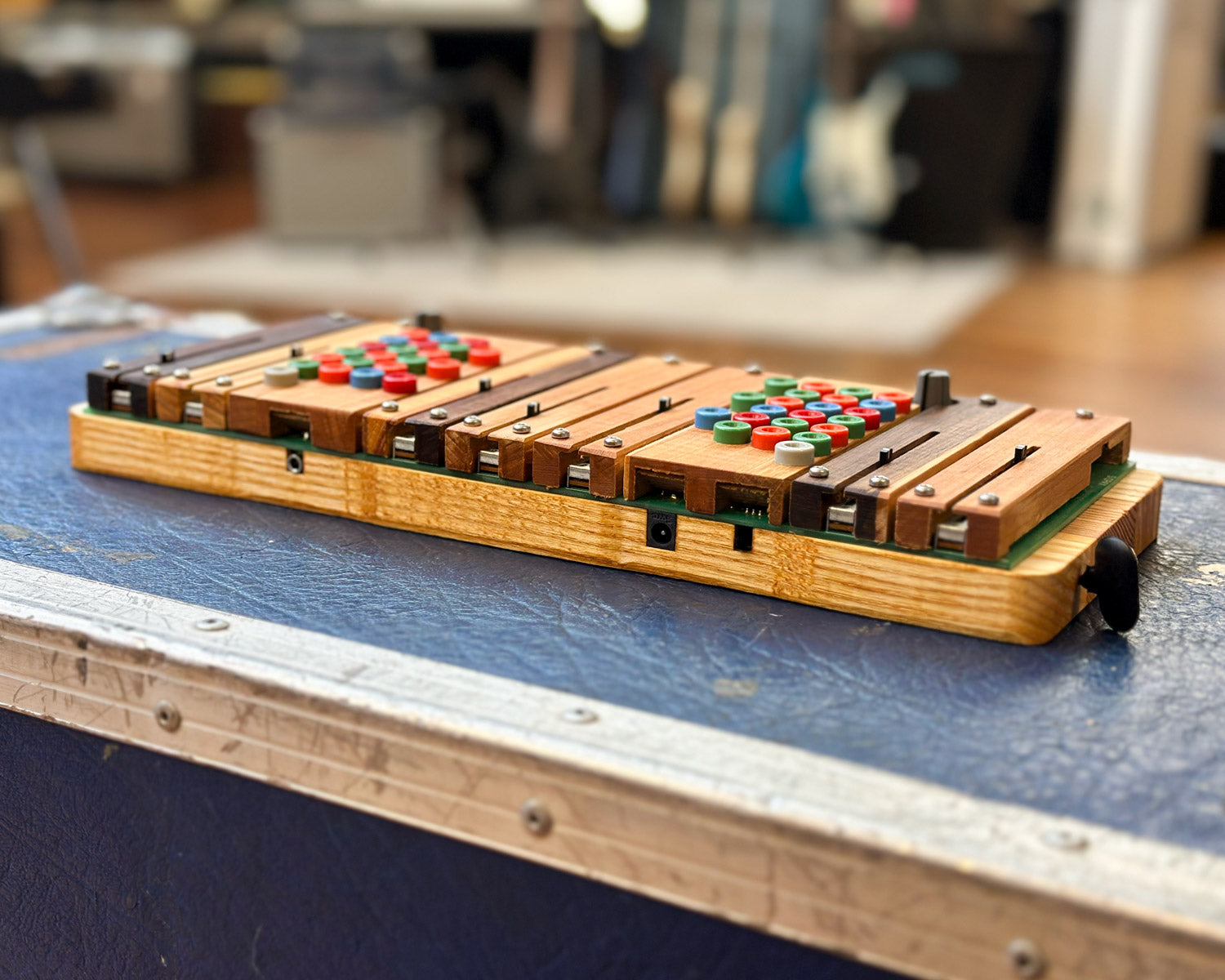 Ciat Lonbarde Sidrax Organ – Found Sound