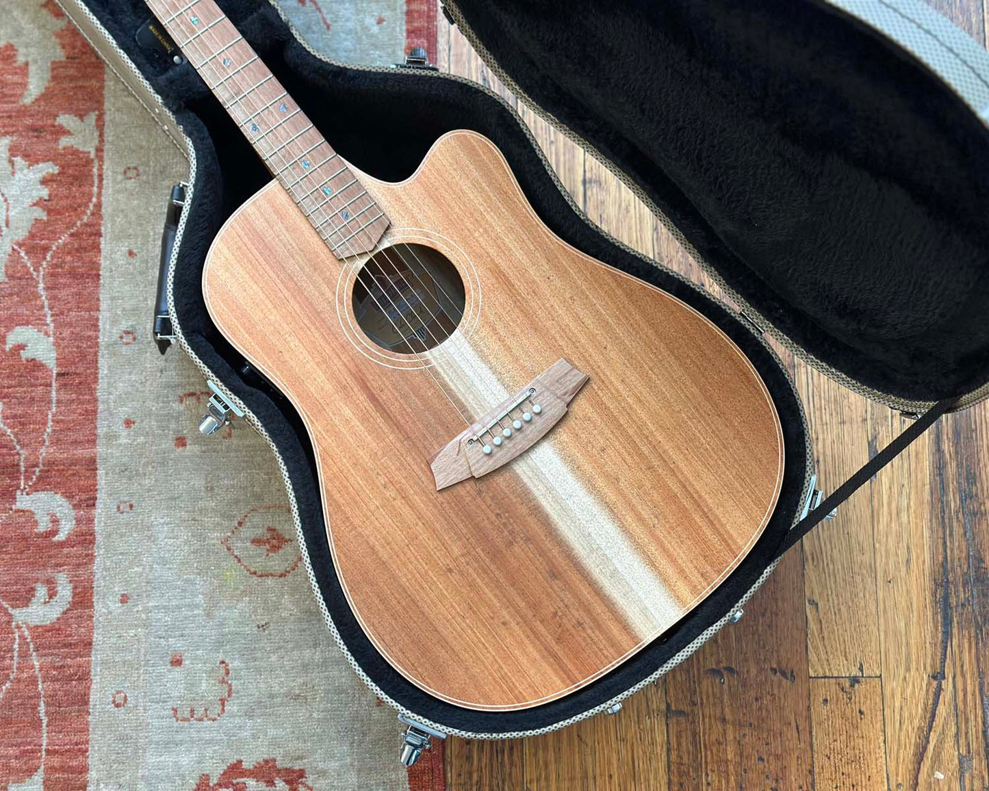 Cole Clark FL2EC-BLBL Acoustic Guitar