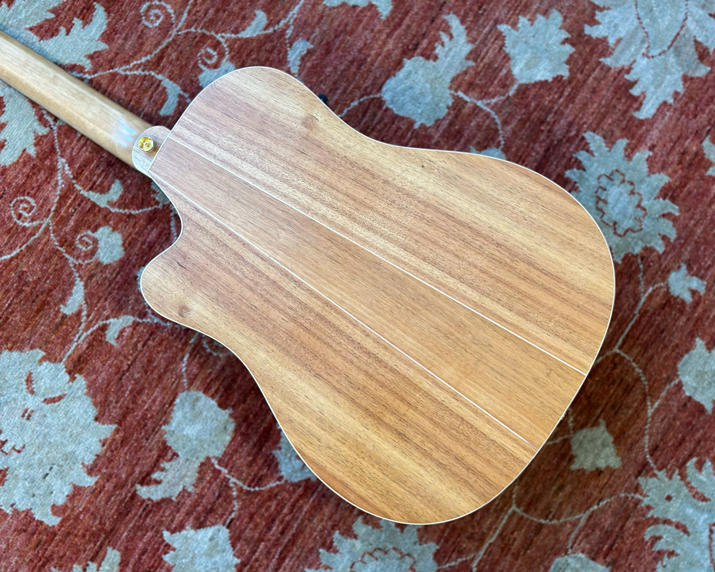 Cole Clark Fat Lady FL2EC Blackwood