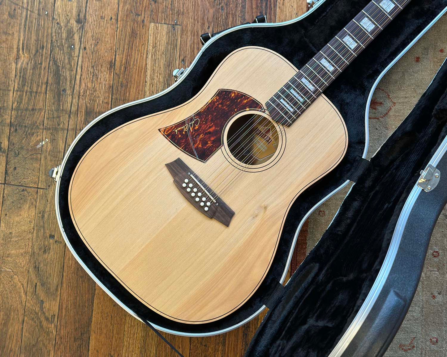 Cole Clark FL1A-12-LH Fat Lady 12-String Left-Handed Acoustic-Electric Guitar