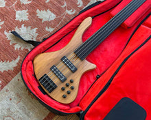Load image into Gallery viewer, Cole Clark Long Lady Fretless V
