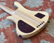 Load image into Gallery viewer, Cole Clark Long Lady Fretless V
