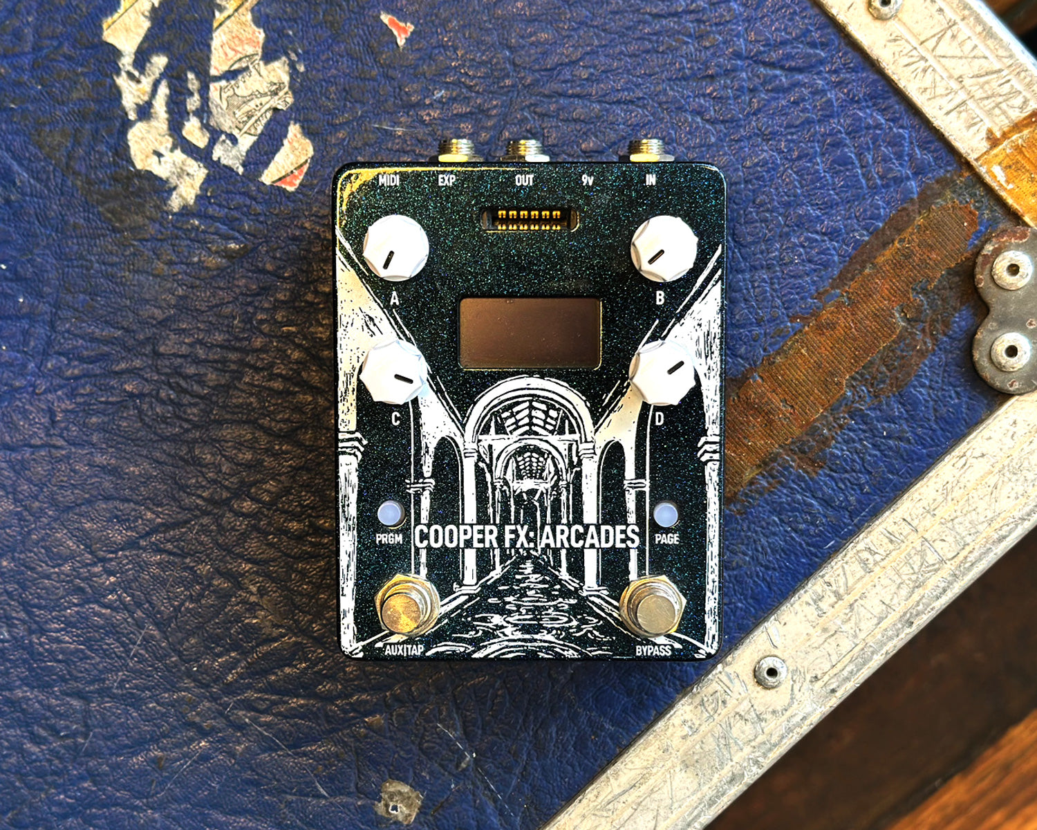 Cooper FX ArcadesMulti-Effects Pedal w/ 9 Cards – Found Sound