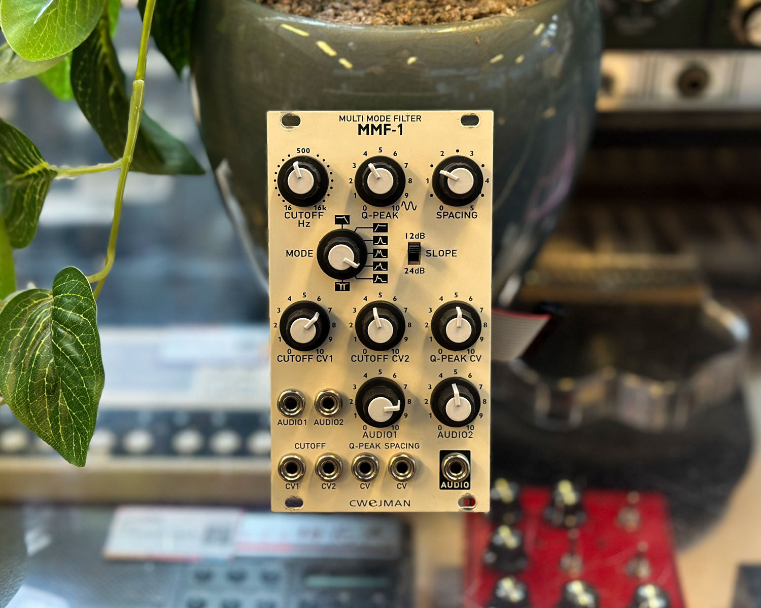 Cwejman MMF-1S マルチモードフィルター ユーロラック・モジュラー