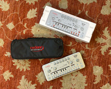 Load image into Gallery viewer, Cyclone Analogic Bass Bot TT-303
