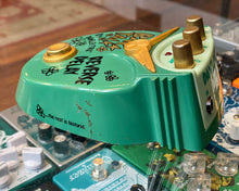 Load image into Gallery viewer, Danelectro DR-1 Back Talk Reverse Delay
