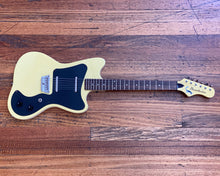 Load image into Gallery viewer, Danelectro &#39;67 Dano
