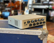 Load image into Gallery viewer, Darkglass Electronics Microtubes 900
