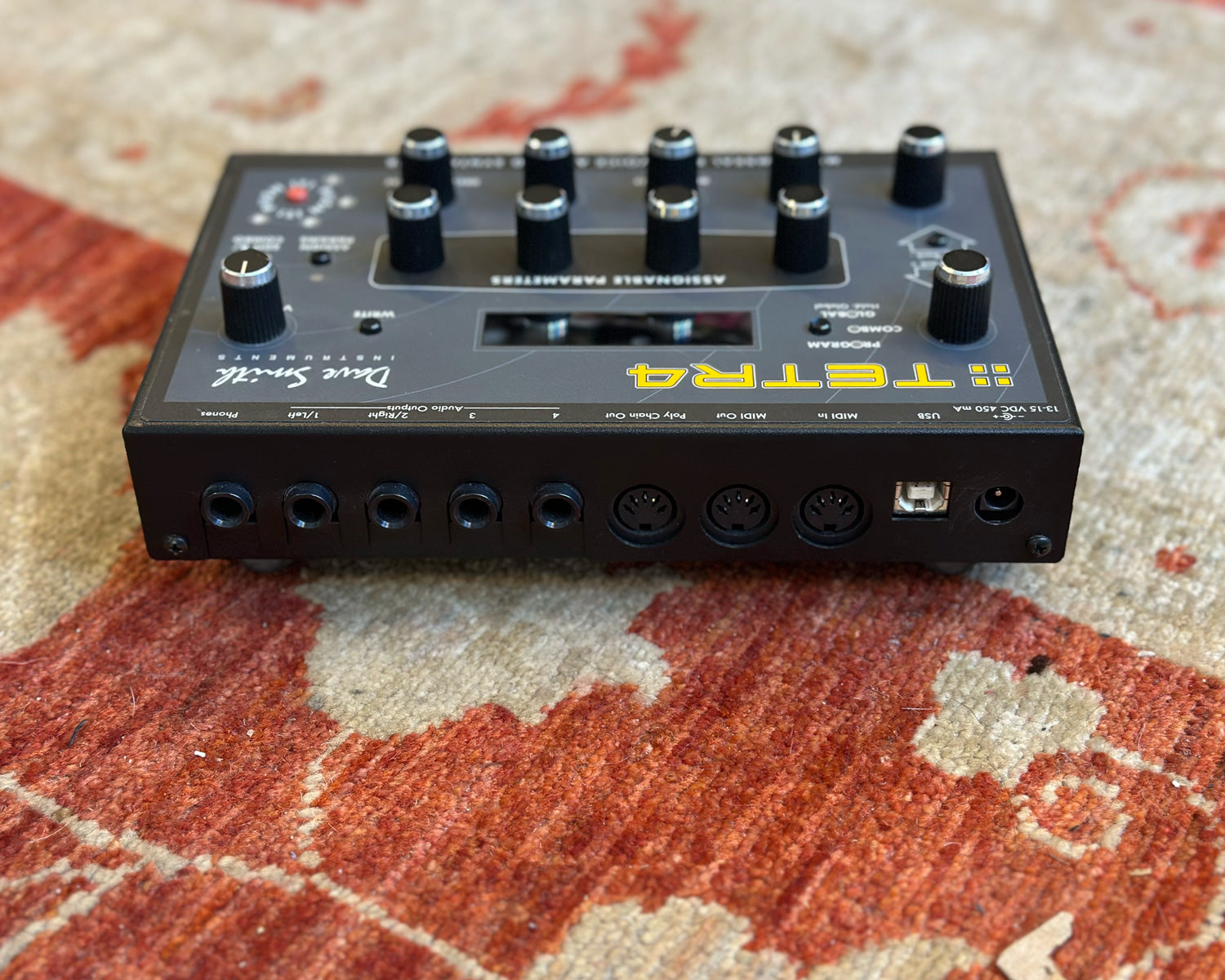 Dave Smith Instruments Tetra 4-Voice Analogue Synthesizer – Found