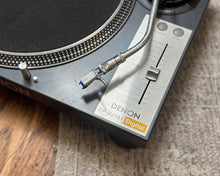 Load image into Gallery viewer, Denon DP-DJ151 Turntable
