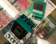 Load image into Gallery viewer, DigiTech X Series Bass Synth Wah Envelope Filter w/ Original Box
