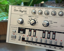 Load image into Gallery viewer, Din Sync RE-303
