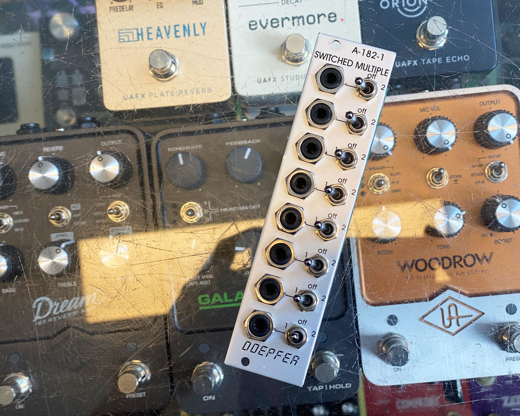 Doepfer A-182-1 Switched Multiples