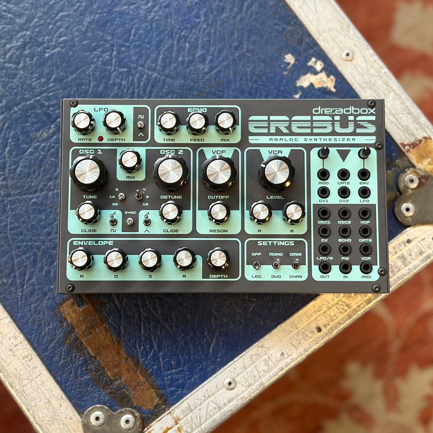 Dreadbox Erebus - Reissue Analog Duophonic Synthesizer w/ St3nd Stand