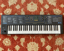 Load image into Gallery viewer, 1986 ELKA EK22 Analog Synthesiser
