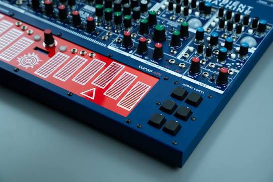 ELTA Music SOLAR 42ⁿ Drone Ambient Machine - Blue