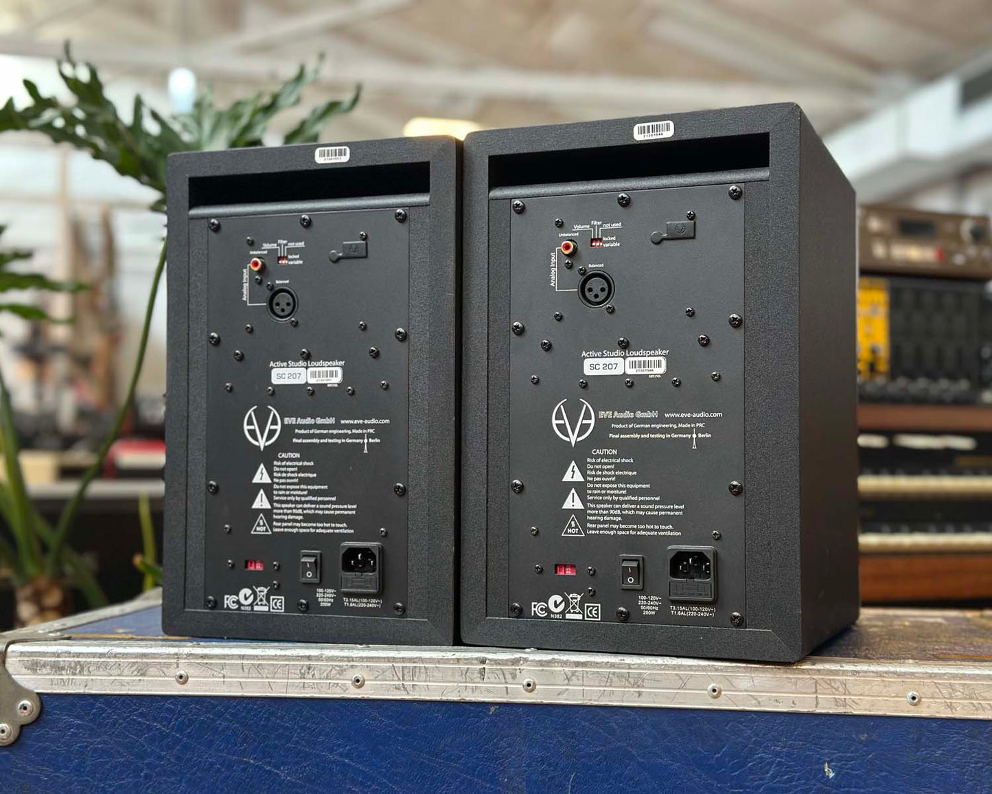 EVE SC207 2-Way 7" Professional Studio Monitors - Pair