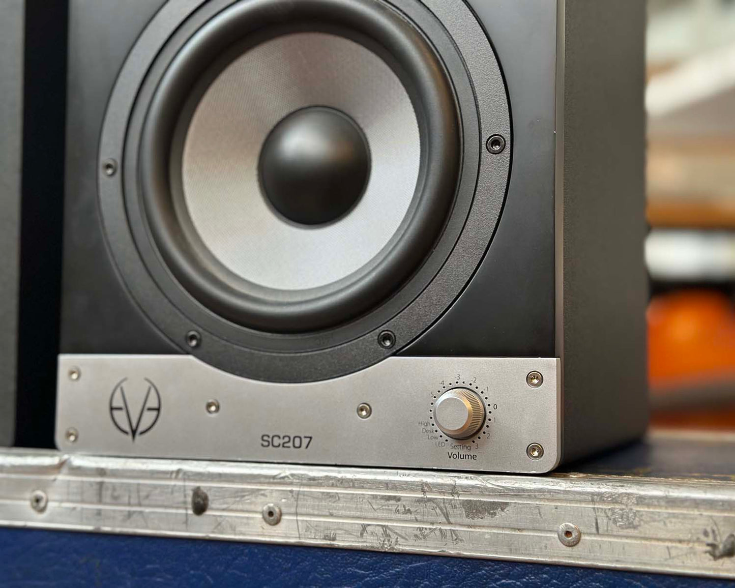 EVE SC207 2-Way 7" Professional Studio Monitors - Pair