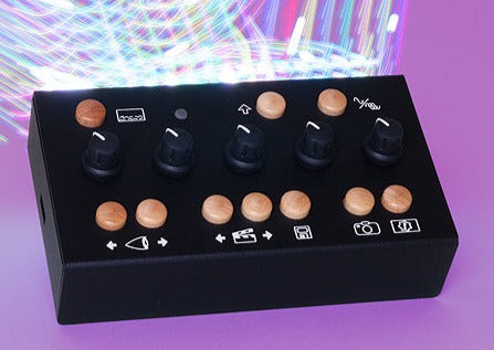 Critter & Guitari EYESY Video Synthesizer – Found Sound